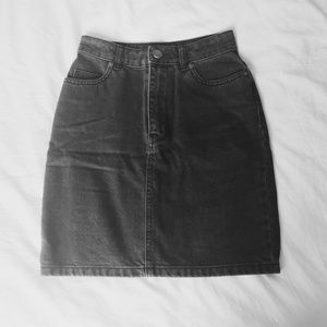 ASOS Mini Denim Skirt - Washed Black. US 0 UK 4